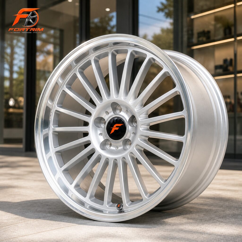 FT-105 Touring Multi-Spoke Hyper Silver